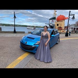 Meet your Posher, Emma